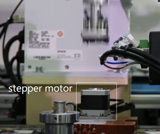 Stepper motor controls mobile phone manufacturing automation work