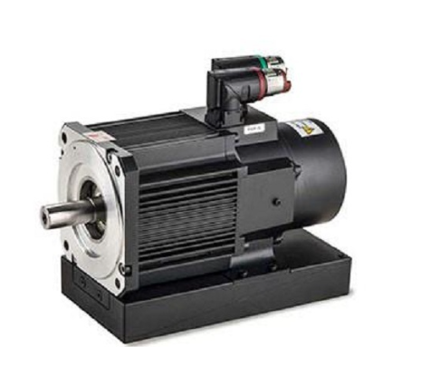 Two servo motors are controlled synchronously