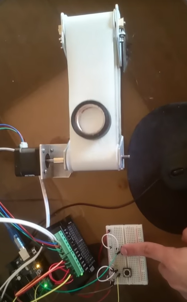 Stepper motor + arduino + conveyor belt