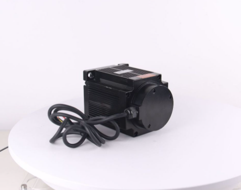 NEMA 52 Three-Phase Stepper Motor - Three-phase motor for automated control of mechanical equipment